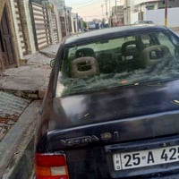 أوبل فيكترا • رقم انكليزي • هزة بسيطة