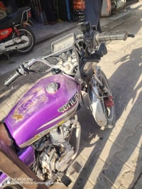 دراجة سافان موديل 23 اوراق كاملة بسمي يعني ترقم السعر 950 و بيهة مجال ...