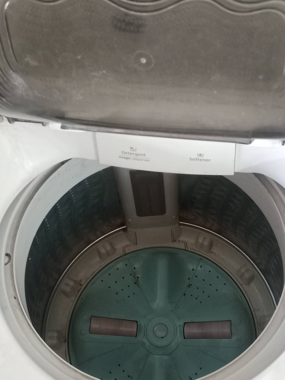 السلام عليكم عندي غسالة وطباخ عشتار وتلفزيون للبيع الي يريد يستفسر يتفضل على هاذا الرقم متوفر بي واتساب 

***********
