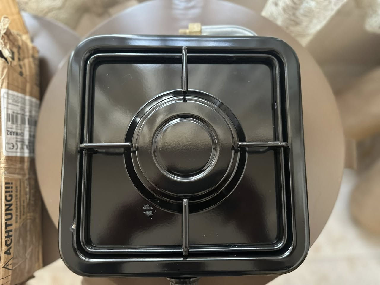 طباخ سفري جديد غير مستخدم قنينة غاز خارجية وكما واضح بالصور


**إذا كنت صاحب هذا الإعلان وتريد حذفه لأي سبب، رجاءا أرسل رسالة إلى الدعم الفني**