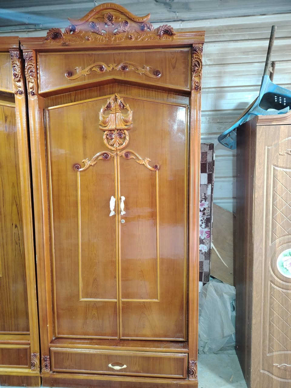 صاج عراقي تسكام سعر خاص يوجد بيع وشراء ومراوس ***********
