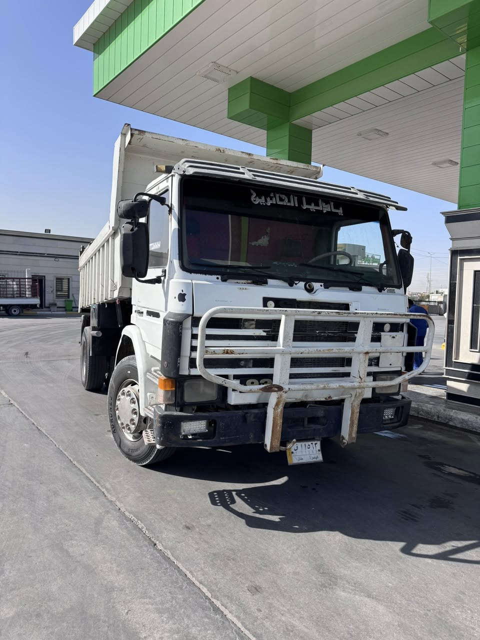 113 اصل كفاله عامه ابريك دسك قماره جوبلس تبريد بلادثلج دوشمه قماره داخليه شاصي جديد ونج وبدي افراش بدي جديد باورجديد جعمقه جديده تخم تاير سبرنك هوائي خلفي امامي 
مكينه بيهه بخار شرط المكينه مامفتوحه اوربيه ابلاديه 
والسنويه منتهيه بسمي 
      155س//***********
