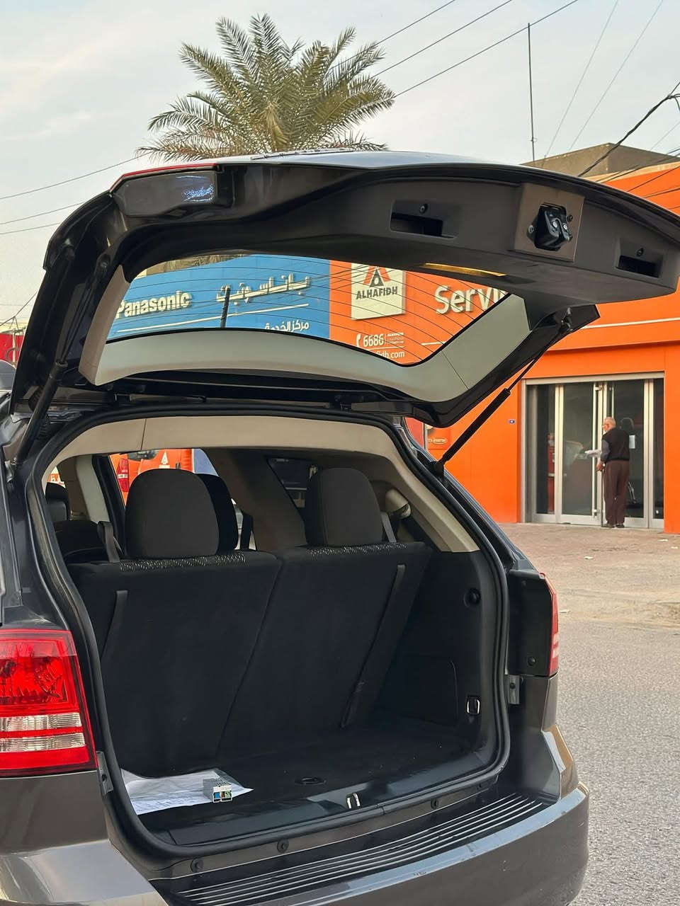 جورني
رقم بغداد باسمي //  2020
ربع الجاملغ جهة السايق مصبوغ فقط
باقي السيارة قطرة صبغ مابيها
مكينة 2400
سبعة راكب
قطعة تبريد وحدة 
سيارة جديدة ونظيفة 
بيع فقط 
145$ وبيها مجال 
ماكو هيج نظافة بهيج سعر الي تعجبه يشلع عيوني
مكاني بابل حلة

***********
