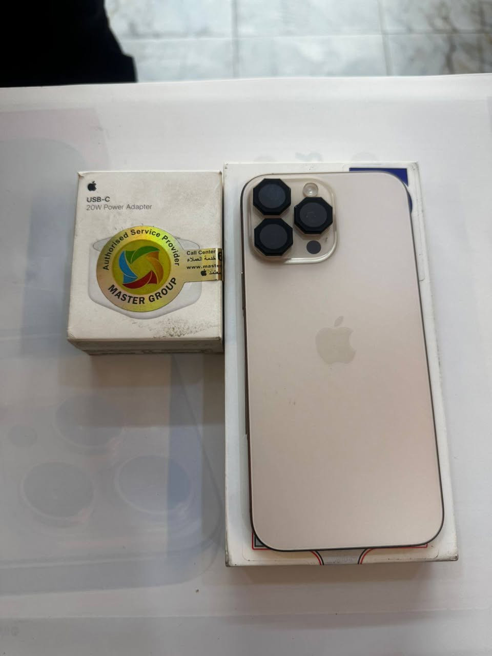 ايفون 16 برو ماكس 256 ذاكرة
بطارية 92‎%‎‎
نضافه 100‎%‎
شرق اوسط الاصلي
كامل ملحقات الاصلية 
شركة ماستر الاصلي 
السعر مناسب 
***********
العنوان القطاع شارع السوك مجاور عوينات الكرار 
مركز الشمس
