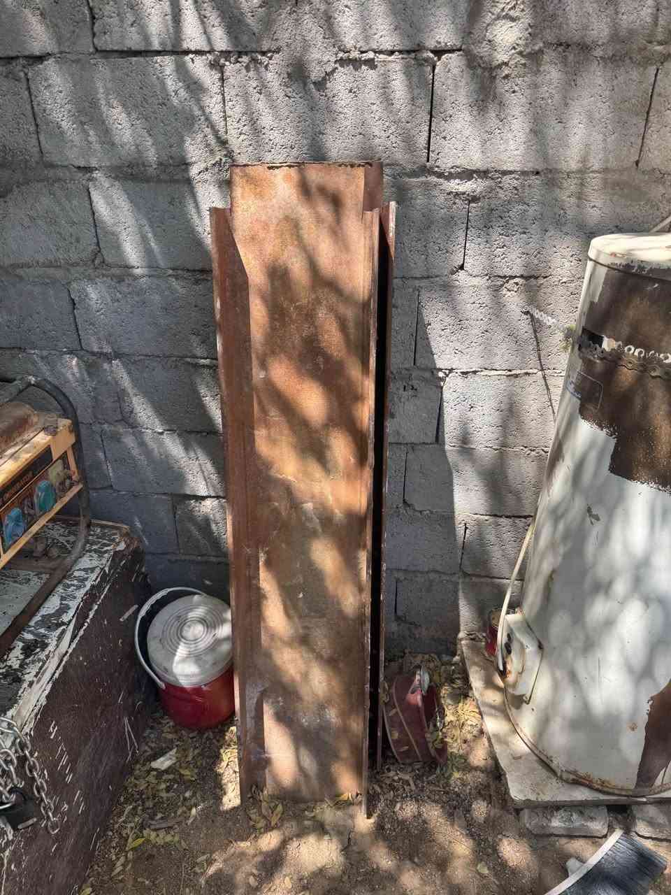 سلام عليكم 
غراض حداد كلشي موجود 
وشرط شغل خابرني ما عدك رصيد رمش 
*********** كربلاء, العراق
