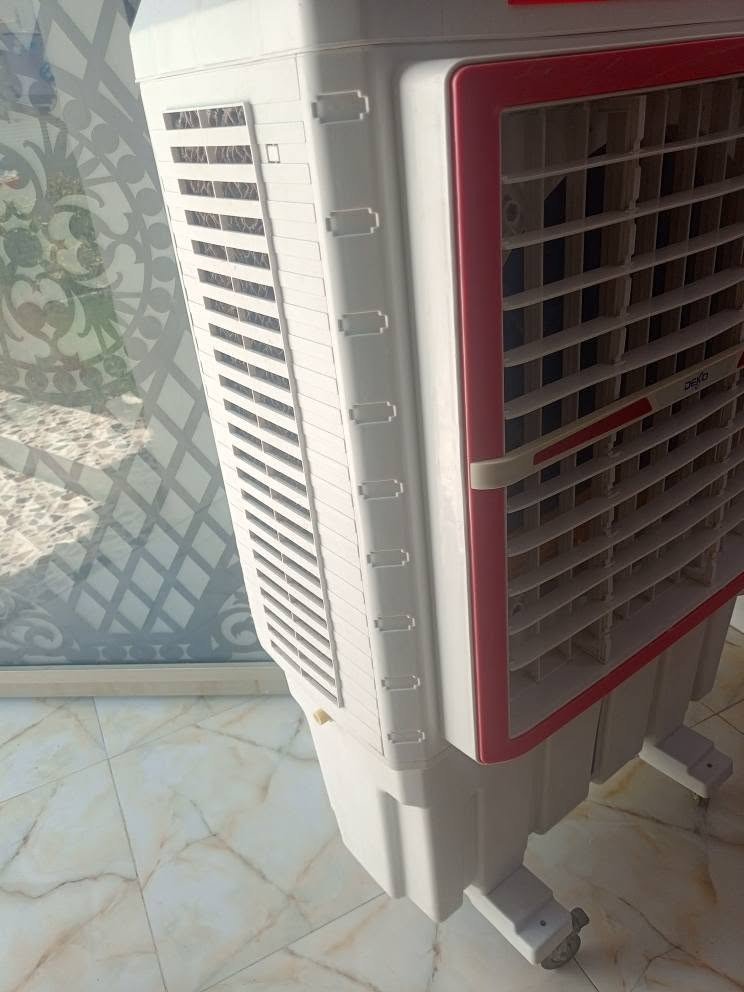 السلام عليكم 
توجد كونفيره للبيع نظافته 90بل الميه مكانه الصوفيه السوره شارع البوخليفه قرب جامع الشهيد مجيد السعره 125الف
الاتصال *********** الرمادي, الأنبار
