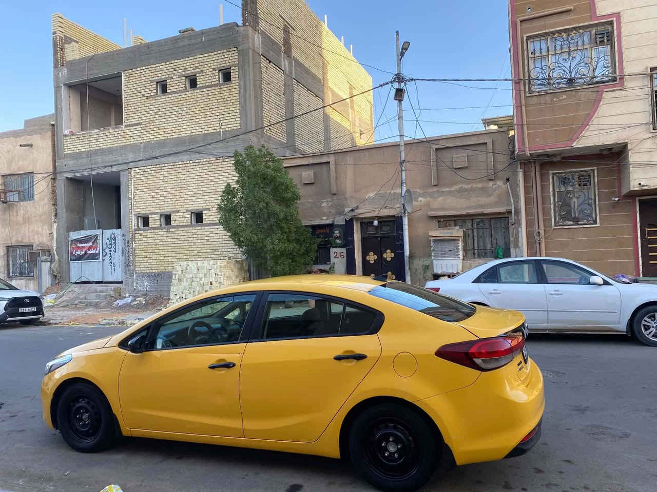 السلام عليكم كيا فورتي موديل 2017 تكسي قادسيه رقم انگليزي بسمي مصفره هيئه وغرامات مداور ثاني يوم حادث جاملغ ايمن وبنيد محرك 2000 دوش لا تنقيص ولا تبخير نظام ايكو + سبورت رياضي تحكمات ستيرن منظومه تبريد جديده تخم تاير جديد حداديه زينه سونارهه موجود سعرهه 115 او بيهه مجال بسيط ***********
