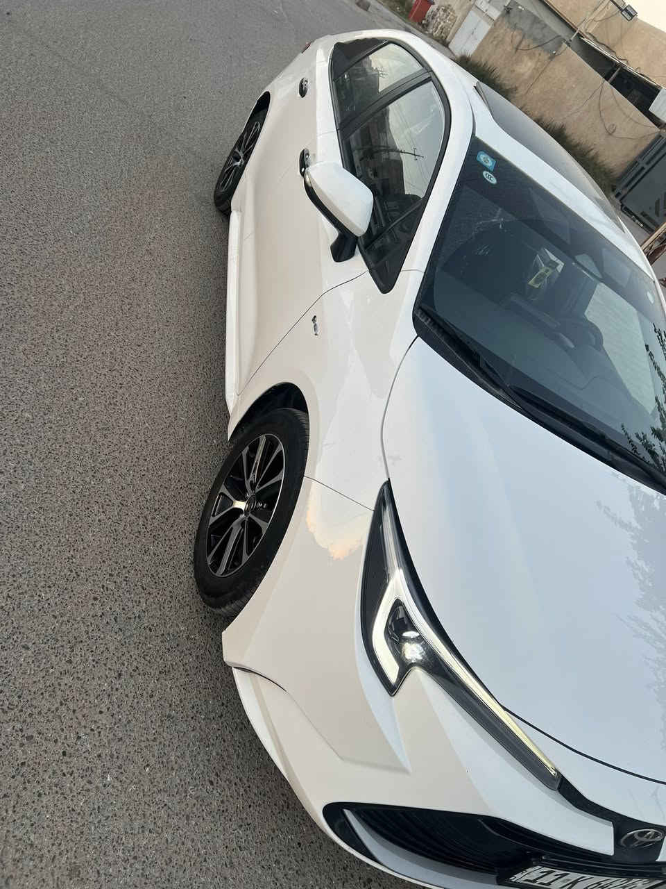 السلام عليكم
للبيع كورلا 2025 

شكل الامريكي بأسمنا

السياره مكفوله بيها طخه مال تحميل بالناقله بالجاملغ الخلفي 

الايمن موظحها بالتصوير الباقي مكفوله من صبغ وتبديل وبارد

السعر النهائي 155 

ماشيه ١٥  الف كم

داخل مخمل  

مكاني بغداد العامريه 

للاستفسار ***********
