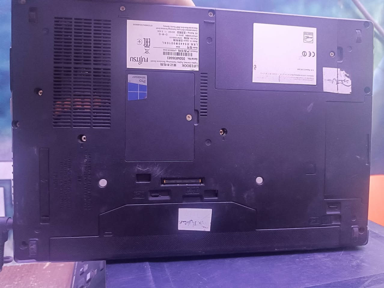 السلام عليكم 
للبيع جهاز لابتوب فوجستو ياباني الاصلي Fujitsu 
مواصفاته موضحة بالصور واللابتوب نظيف جدا 
كور اي 5 جيل 4 بتردد 2.6 GHz
كارت شاشة داخلي مدمج بالمعالج
هارد500GB
رام 8GB قطعة وحده قابل للتطوير
واي فاي وبلوتوث وكاميرا امامية واضحة جدا 
السعر 175 الف وبيه مجال بسيط 
مكاني بغداد مدينة الصدر


**إذا كنت صاحب هذا الإعلان وتريد حذفه لأي سبب، رجاءا أرسل رسالة إلى الدعم الفني**