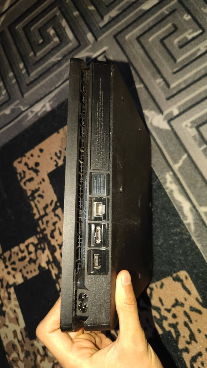 بلي فور سلم 500 ذاكره
بي فطر خفيف وتصويره موجود السعر خاص 
العنوان بغداد


**إذا كنت صاحب هذا الإعلان وتريد حذفه لأي سبب، رجاءا أرسل رسالة إلى الدعم الفني**