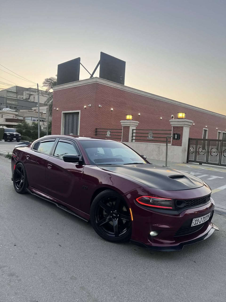 السلام عليكم
للبيع
جارجر Rt سوبر تراك
موديل 21
ب اسمي تحويل ثاني يوم 
ماشية 60 ميل 
 حادثهة بنيد وجاملغ صفحة السكن  ونطخت هنا ب العراق ونصبغو بيبان صفحة السايق 

مكان السيارة زيونة 
***********
