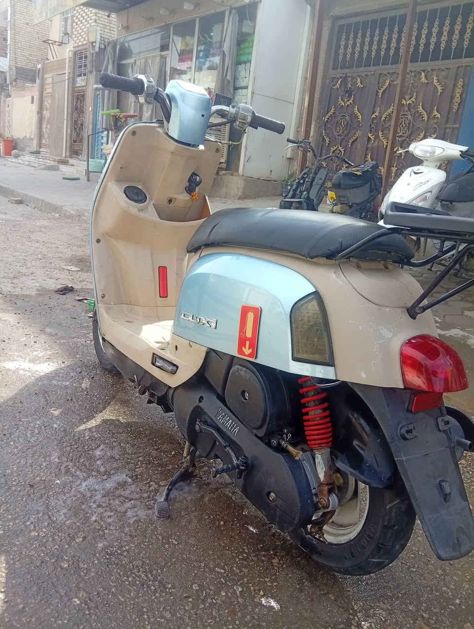 سلام عليكم ورحمه ماكس بوليس محرك مفتوح بس ولفات دراجه 49بلاديه حلوه ونضيفه كلش دراجه نكره مكاني نجف حي الوفاء يم مجسرات الزهراء سعر خاص او اتصل ***********
