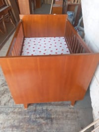 جرباية طفل • صاج • ١٣٣×٨٥سم