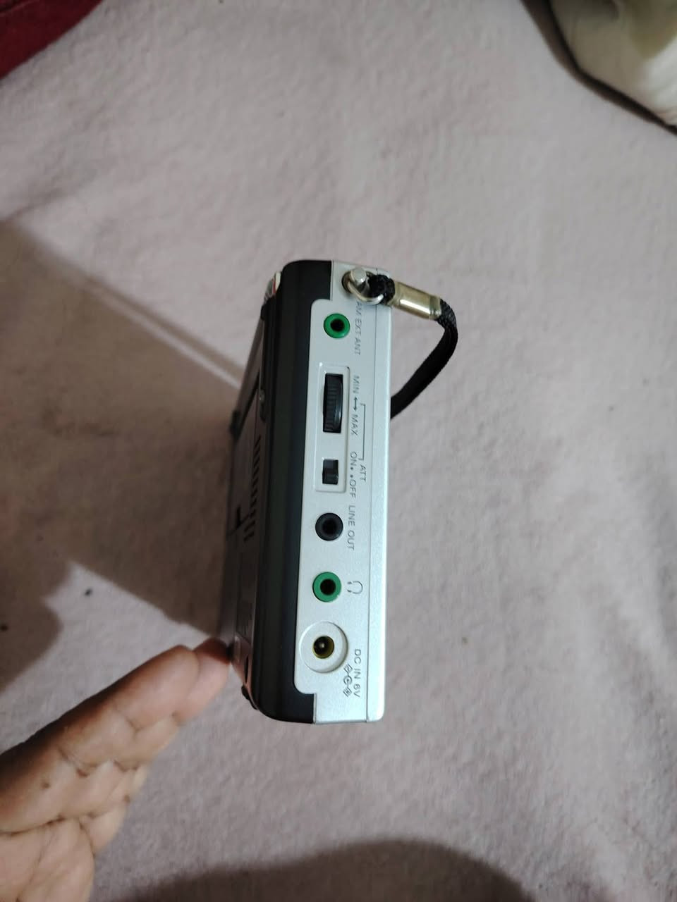 راديو سوني icf. Sw 7600Gr من النوادر للبيع  شرط مامفتوح سحب ونقاوة جدآ عالية لايوجد توصيل مكاني ديالى السعر ١٤٠


**إذا كنت صاحب هذا الإعلان وتريد حذفه لأي سبب، رجاءا أرسل رسالة إلى الدعم الفني**