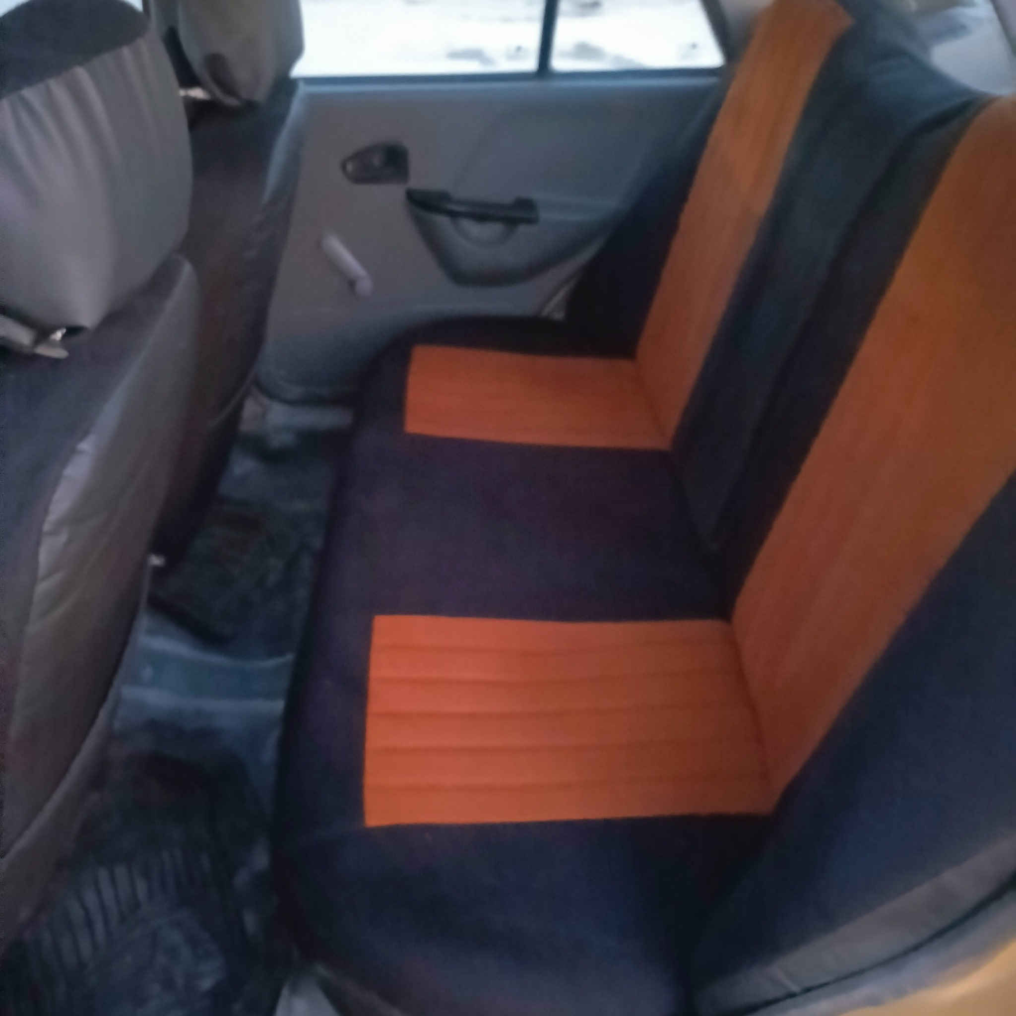 سلام عليكم ورحمه الله سايبه جاهزه من كل النواحي مديل 16 للاستفسار ***********
