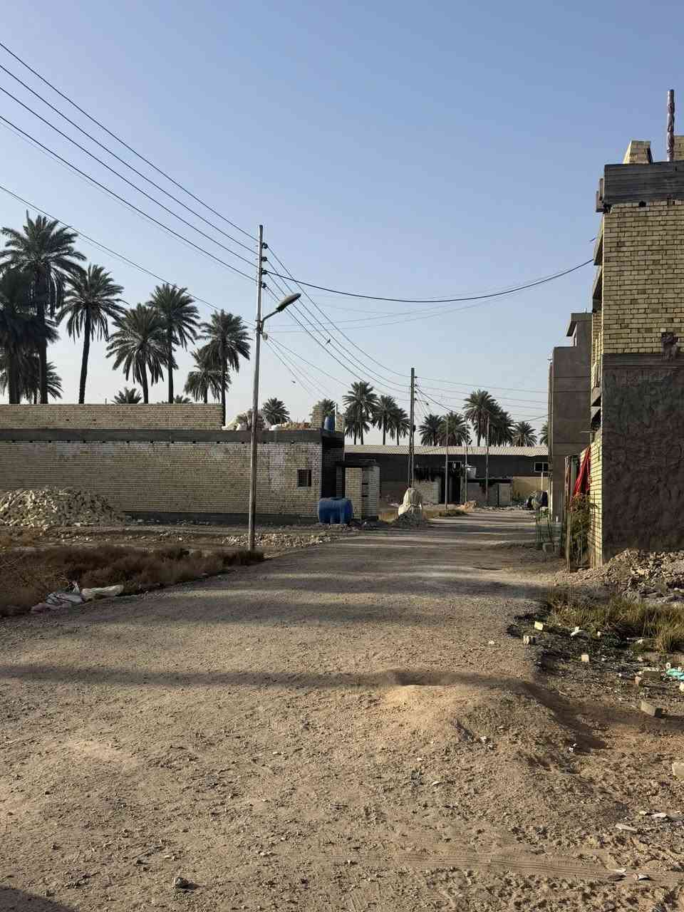 قطع اراضي للبيع سند 25 زراعي باسمي
الموقع داخل بغداد الكمالية بستان علي كمال مجاور مدرسة البستان الاهلية /او المعوقين قرب المنتزه فرع مولده مالك
الاسعار بيهم مجال
50متر ب16ونص وبيها مجال 
80 مترب 26 مليون وبيها مجال
100 متر ب 33مليون بيها مجال
150 متر ب 49ونص مليون بيها مجال
200 متر ب 66مليون بيها مجال
الاسعار بيهم مجال
متوفر فيها جميع الخدمات ( ماء كهرباء مجاري تبليط )
للتواصل ***********
