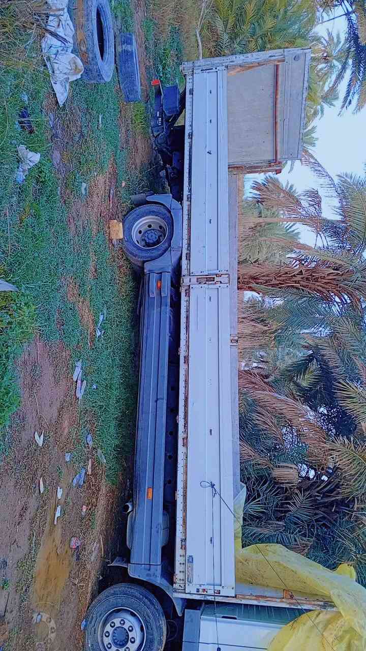 سلام عليكم البيع بدي اتيكو طول سبعه و 30 كاعيه حديد بدي جديد الاتصال عله الرقم ‏‪***********‬‏
***********
