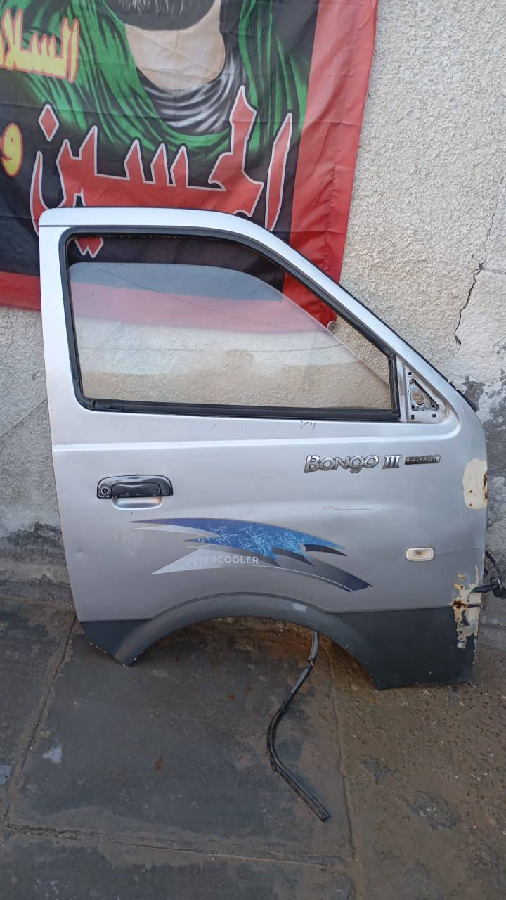 بيبان بريجو منغولي السلايت بلادي وباب الصفحة اليمنة بي صبغ السعر 350 وبيهن مجال اتصل وتدلل ***********
