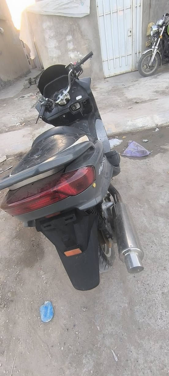 دراجة للبيع او مراوس ***********
