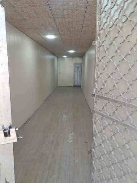 بنايه للايجار في الدورة ابو دشير الشارع العام  شقق تصلح مكاتب او عيادات او معهد تدريس طلاب غرف كبيره مع صحيات 
محل كبير للايجار بطول ٤×٢٠ للتواصل ***********
