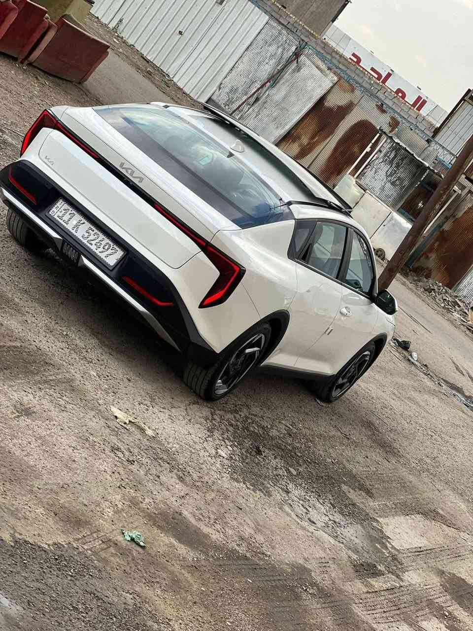 السلام عليكم كيا K4  ٢٠٢٥ خليجي شركة اكدال كفاله عامه عله وضع الشركه مكفوله من صبغ وفتح وتبديل وبارد وشخوط ول سونار موضح سياره جديده احله من لصورورو
فول مواصفات 
بانوراما + بصمه + بصمة ابواب + داخل جلد قرميدي + كشن كهرباء + مود درايڤ + رادار امامي + حساس امامي + حساس خلفي + اناره داخليه بل دشبول ول بيبان بلادي + تبريد قطعتين + مري شفط + اشاير بل مري + مخرج شحن تايب سي + لد امامي + لد خلفي + فول تحكمات + شاشه متصله تجتيل + وباقي لمواصفات لمعروفه
ماشيه ٣٢ كيلو 
مكينه ٢٠٠٠ 
مكان السياره الكراده 
بيع سريع
للسياره. ***********
