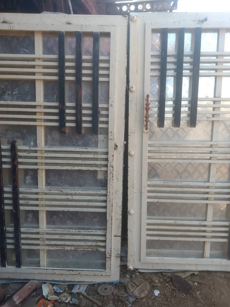 سلام عليكم مكلف بل نشر باب ارتفاع 190/عرظ مترين اونص ناقصه بس صبغ الشراي يتفظل خاص


**إذا كنت صاحب هذا الإعلان وتريد حذفه لأي سبب، رجاءا أرسل رسالة إلى الدعم الفني**