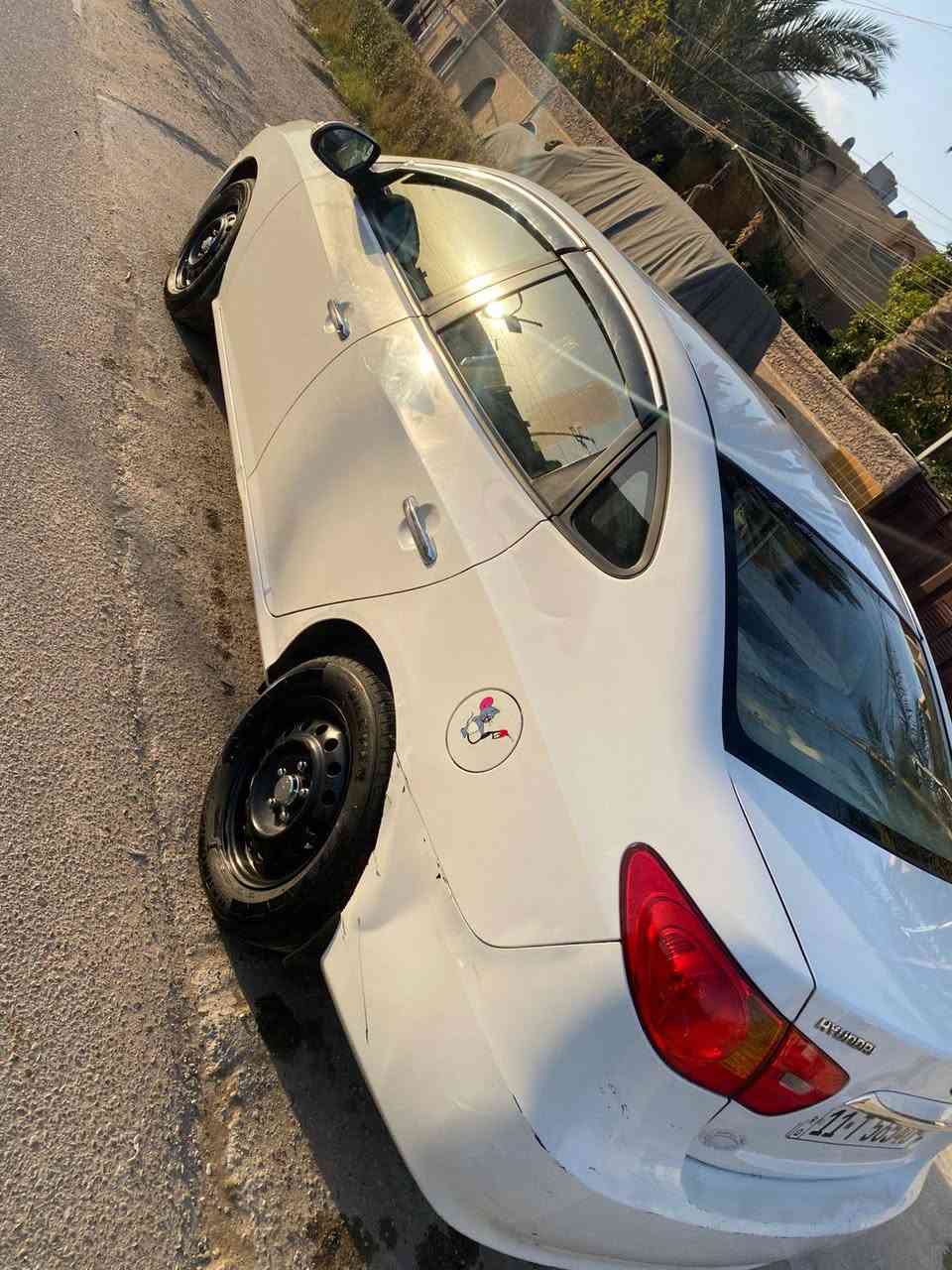 سلام عليكم النترة مقدس موديل 2010 للبيع خليجي بسمي رقم الانكلينزي بيهة بنيد صبغ ونص جاملغ صبغ صدرهة تعبان 
تبريد ثلج 🥶
اربعة دسك 
تحكم جهتين 
داخل بيجي 
سعر 105 
مكاني بلديات 
***********
