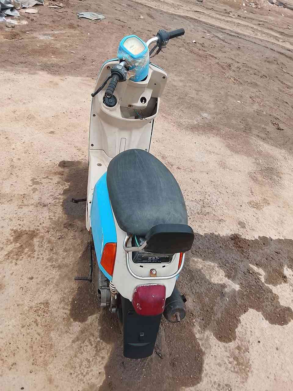 سلام عليكم ماكس بوليس مديل 2007 بوشه 49 مفتوحه مره وحده صوتهه ناعم هندر شغال والسلف  عايز بس شخاطه السعر والاستفسار عن الرقم ***********
