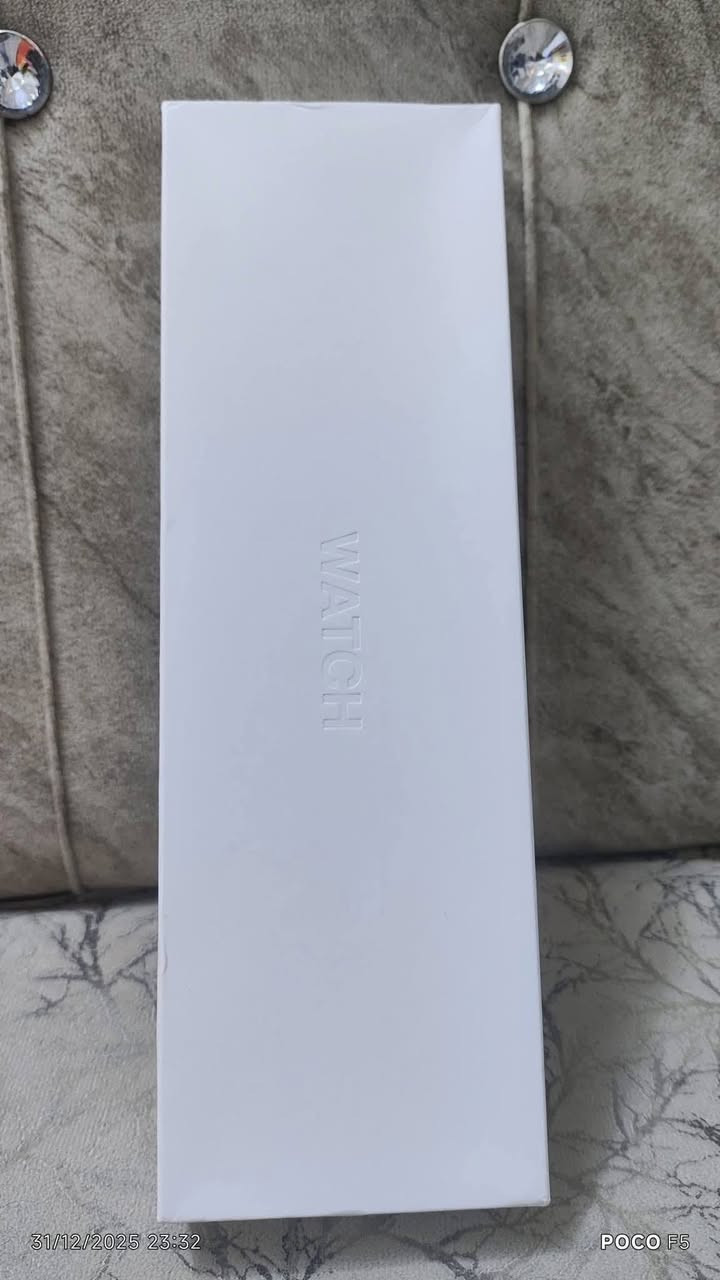 ساعه ابل بهذا الشكل امزون....مع ملحقات كامله
السعر 30 الف ...مكاني بغداد رقم ***********
