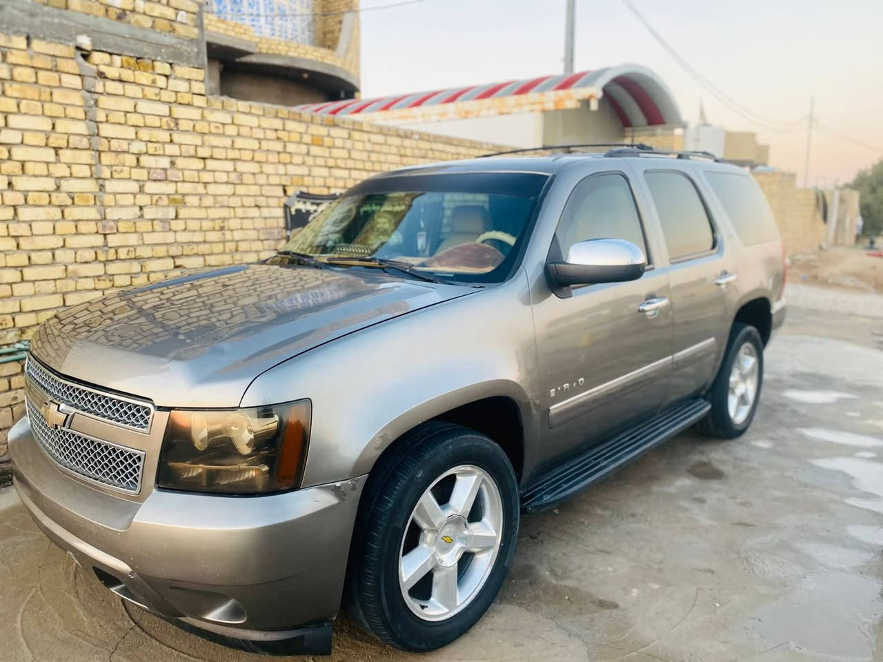 يالله ادوات ادوات ادوات تاهو بترا خليجي2013 LTZ فول حاوية كفالة من الكص من سرقه وعشائر والإنتربول السياره متعوب عليه  شاشه كامره ثلاجه تاب تلفزيون  كشنات كهرباء السياره شغاله  تخم تاير جديد حداده 100/100 كير مكينه بشرط 
تبريد ثلج ٣ قطع جاهزه من كل النواحي اتعهد من السرقه والعشائر العنوان ناصريه 
السعر ٨٨
الرقم.  ***********
