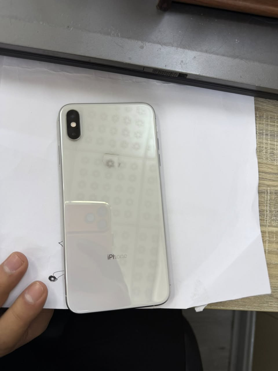 سلام عليكم
X MAX
ذاكره 512
تليفون نضيف ما مستخدم 
بغداد ***********
