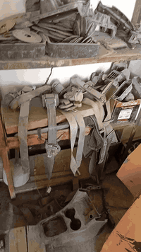 السلام عليكم  العنوان بغداد شهداء البياع رقم ***********
