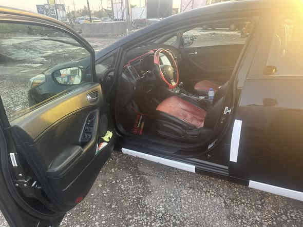 السلام عليكم كيا فورتي 2014 صور الضرر منشوره كير مكينه خير من الله صبغ ثلاث قطع فقط بدون دواخل 
السعر 103$ 
بيه مجال للتواصل الرقم ***********
