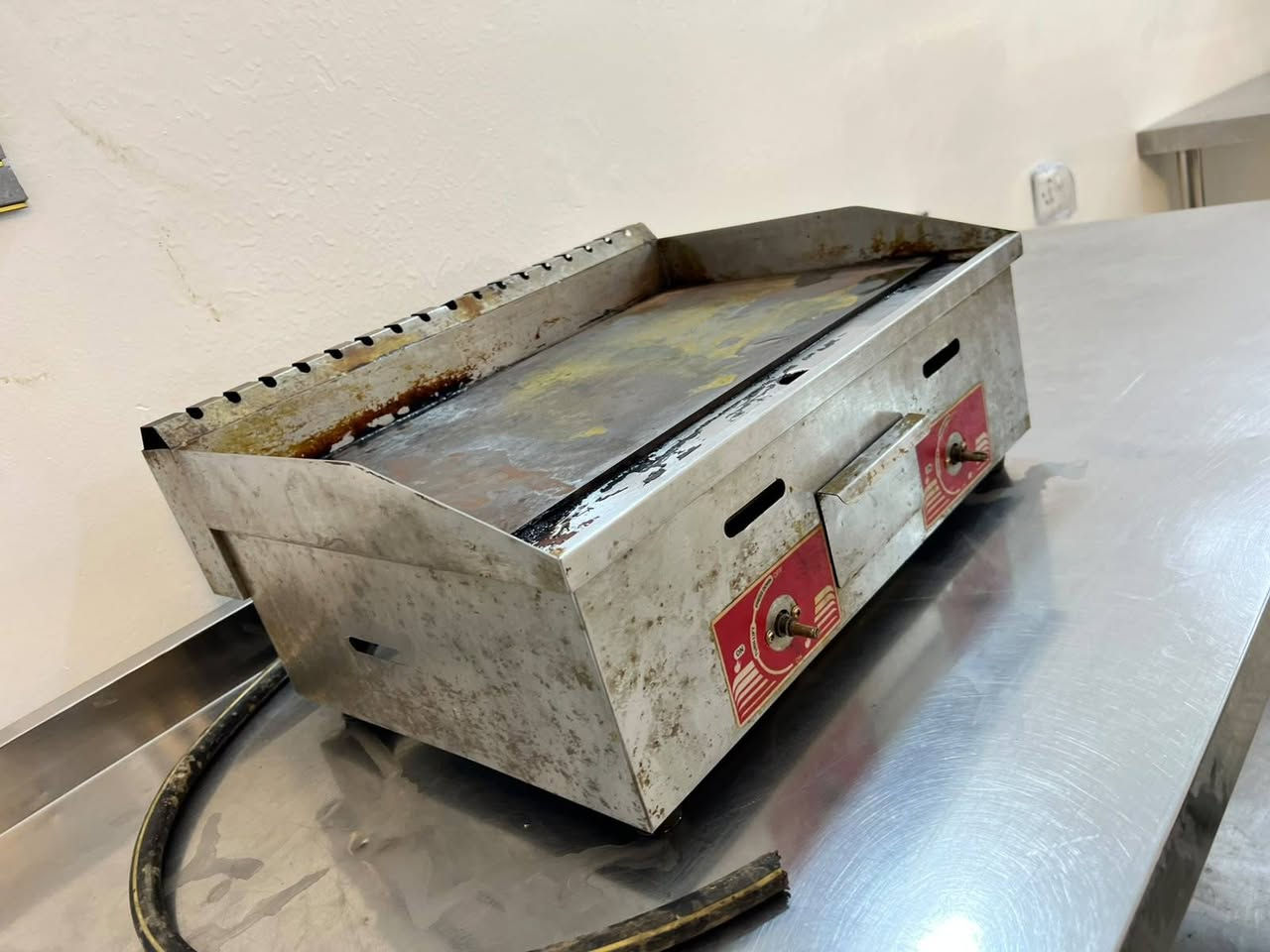 اغراض مطعم للبيع
حماية ريزو ٢ 
فرن بيتزا
قلاية حوضين 
حماية جبن 
حماية كنتاكي
كريل بركر وصاج
كابسة صاج 
حماية فنكر

*********** واتساب بغداد الكرادة
