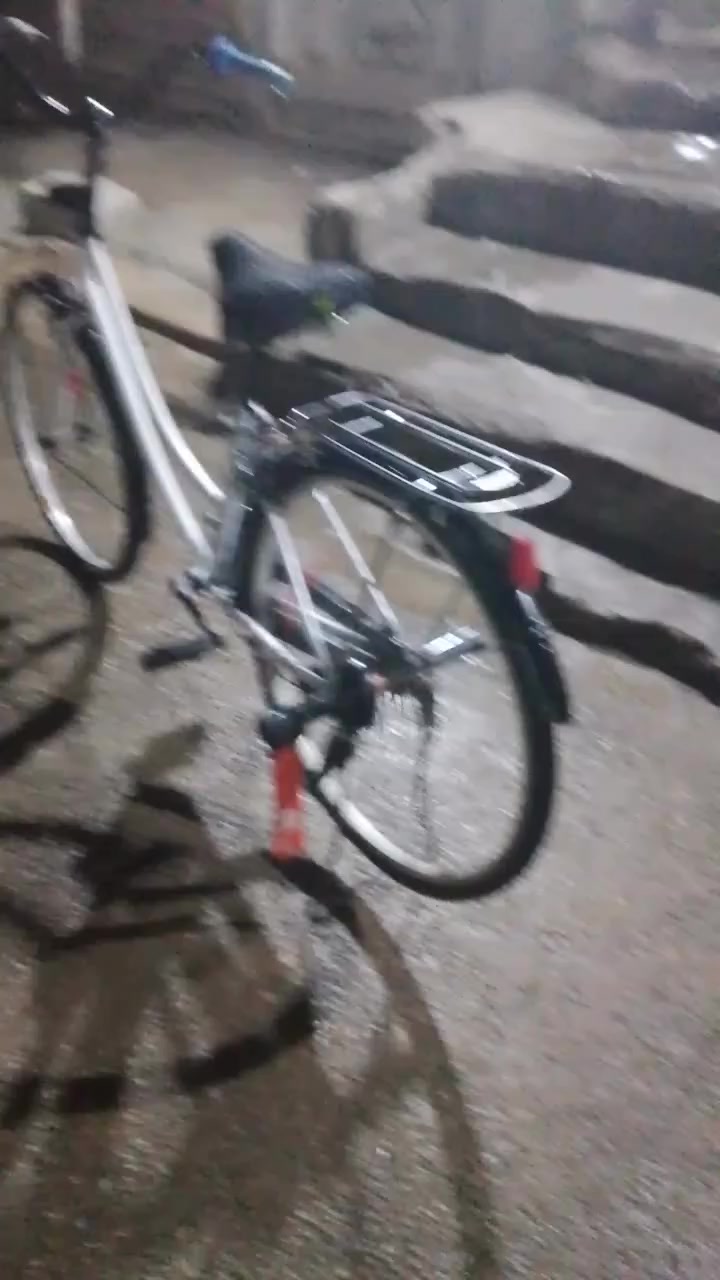 سلام عليكم باسكل البيع جان لون بيض صبغته علاه لونه باسكل نضيف السعر 60 و بيه مجال المكان الناصريه الفداه شارع المدرس


**إذا كنت صاحب هذا الإعلان وتريد حذفه لأي سبب، رجاءا أرسل رسالة إلى الدعم الفني**