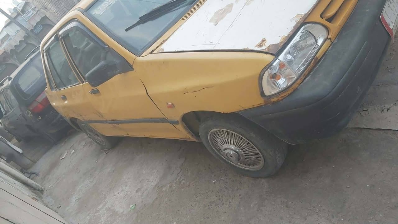 السلام عليكم سياره  سايبه للبيع موديل 2013  سنويه ضايعه وساقطه  بل 2023كتابه موجود  كامل غرامه ما عليه هيئه على المشتري رقم قادسيه الماني  سعر 11 ورقه رقم راعيه ***********
