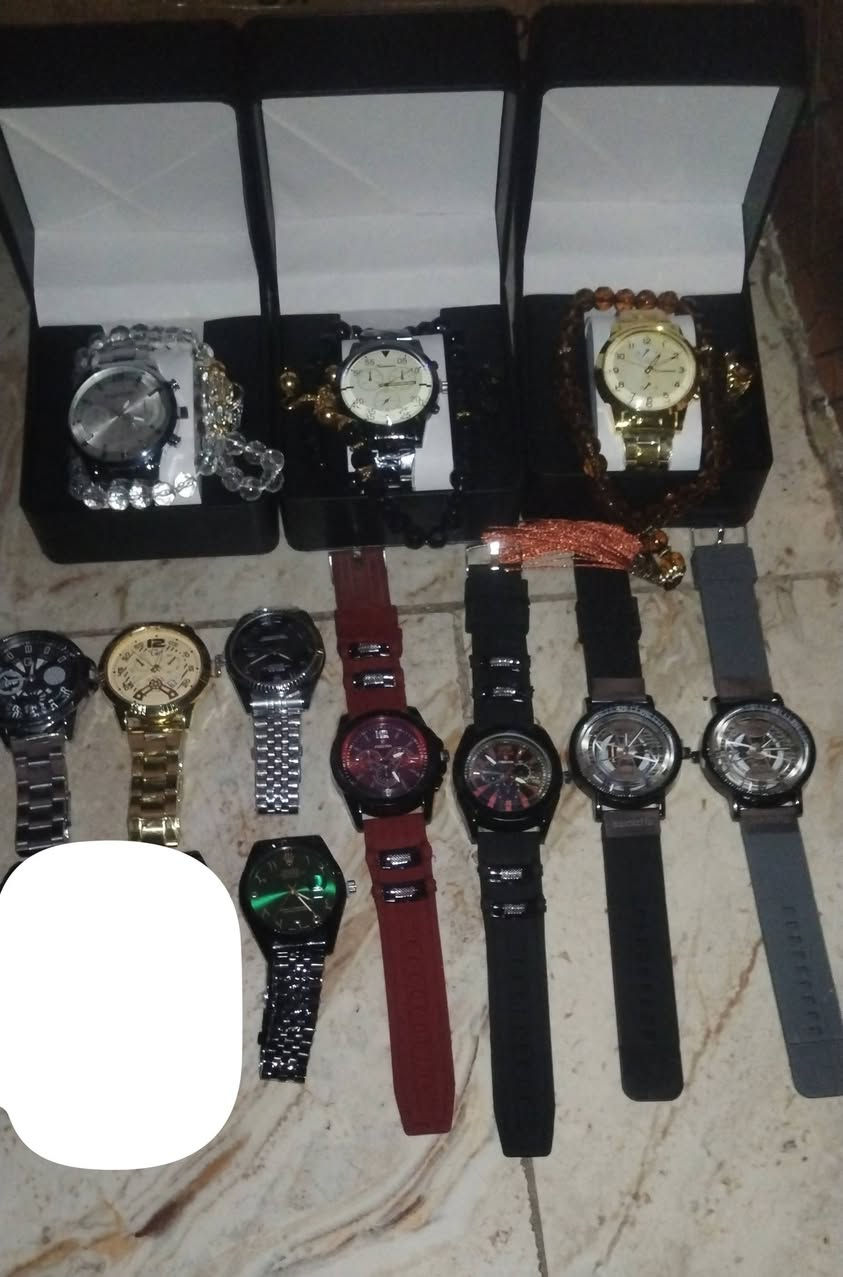 ضيف جديد واتشرف بالكل ترقبو عروض خيالية وتوصيل لكافة المحافظات وهذا اول منشور هدية الكم على اول تم الى 3 اشخاص 
50 الف فقط و توصيل مجاني


**إذا كنت صاحب هذا الإعلان وتريد حذفه لأي سبب، رجاءا أرسل رسالة إلى الدعم الفني**