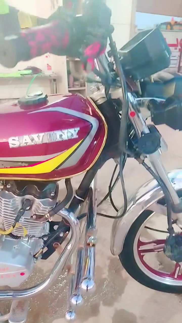 ​🏍️ دراجة سيفان (Sefan) موديل 2021 للبيع 🏍️
المواصفات والتفاصيل:
​النوع: سيفان (Sefan) الأصلي.
​الموديل: 2021.
​النظافة: الدراجة بحالة ممتازة جداً (شلع ومعدل وجاهزة من كلشي).
​المحرك: بحالة ممتازة (كير ومحرك بشرط الفحص،  
​الكهربائيات: شغال كامل (باتري، لايتات، إشارات).الموقع المعاينة والشراء:قضاء راوة
📍 - محافظة الأنبار
​📞 للتواصل والاستفسار: ***********
