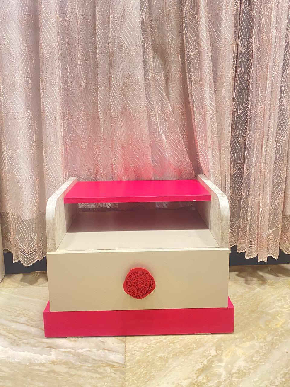 🔴غرفه نوم تركي للبيع وبيها خزن بل سرير والبرده هديه مجانا للاستفسار خاص او واتس7770648551 عنواني بغداد
