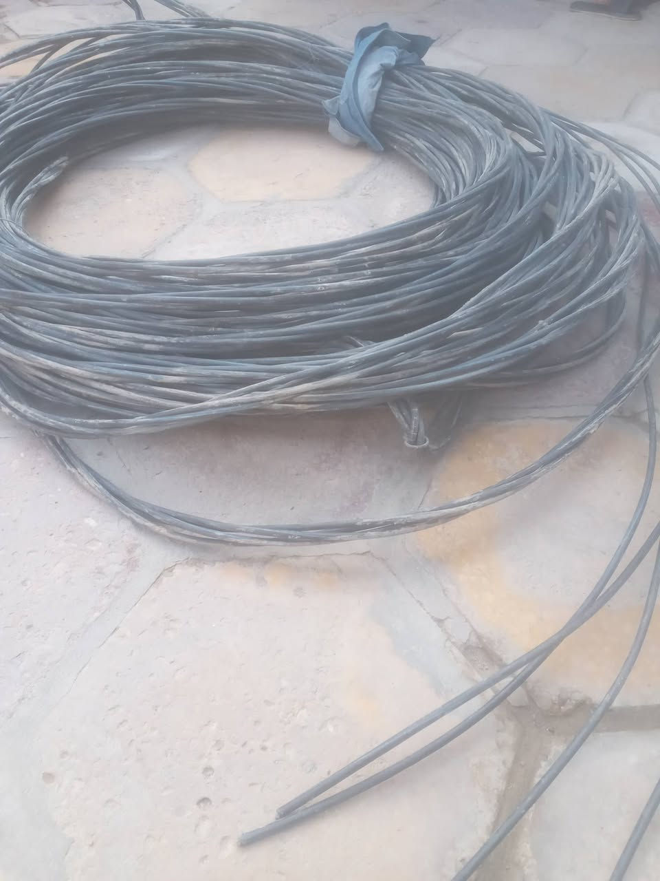 سلام عليكم
عندي ضفيره البيع ام اربع خطوط الطول ١٥٠ والسعر خاص اتصل واني بخدمتك ***********
