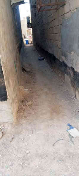 عندي بيت البيع اربع غرف وديوانيه وطارمه واسعه موقعه بالبصره التنومه بدايه جرف الملح بس بدربونه سعره ب30مليونطابو زراعي مساحه البيت 200متر رقم ***********
@didd8752
