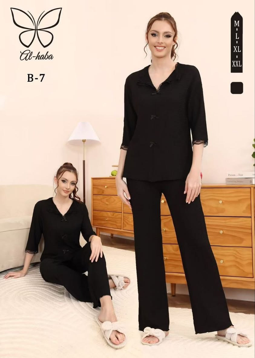 تراك سوت نسائي خامه كريشه سعر الدرزن ٩٨ الف 
قياسات m. L. Xl. Xxl
اقل طلب نص درزن من كل موديل
للحجز والاستفسار عالخاص
توجد خدمة توصيل  5 الف كل العراق


**إذا كنت صاحب هذا الإعلان وتريد حذفه لأي سبب، رجاءا أرسل رسالة إلى الدعم الفني**