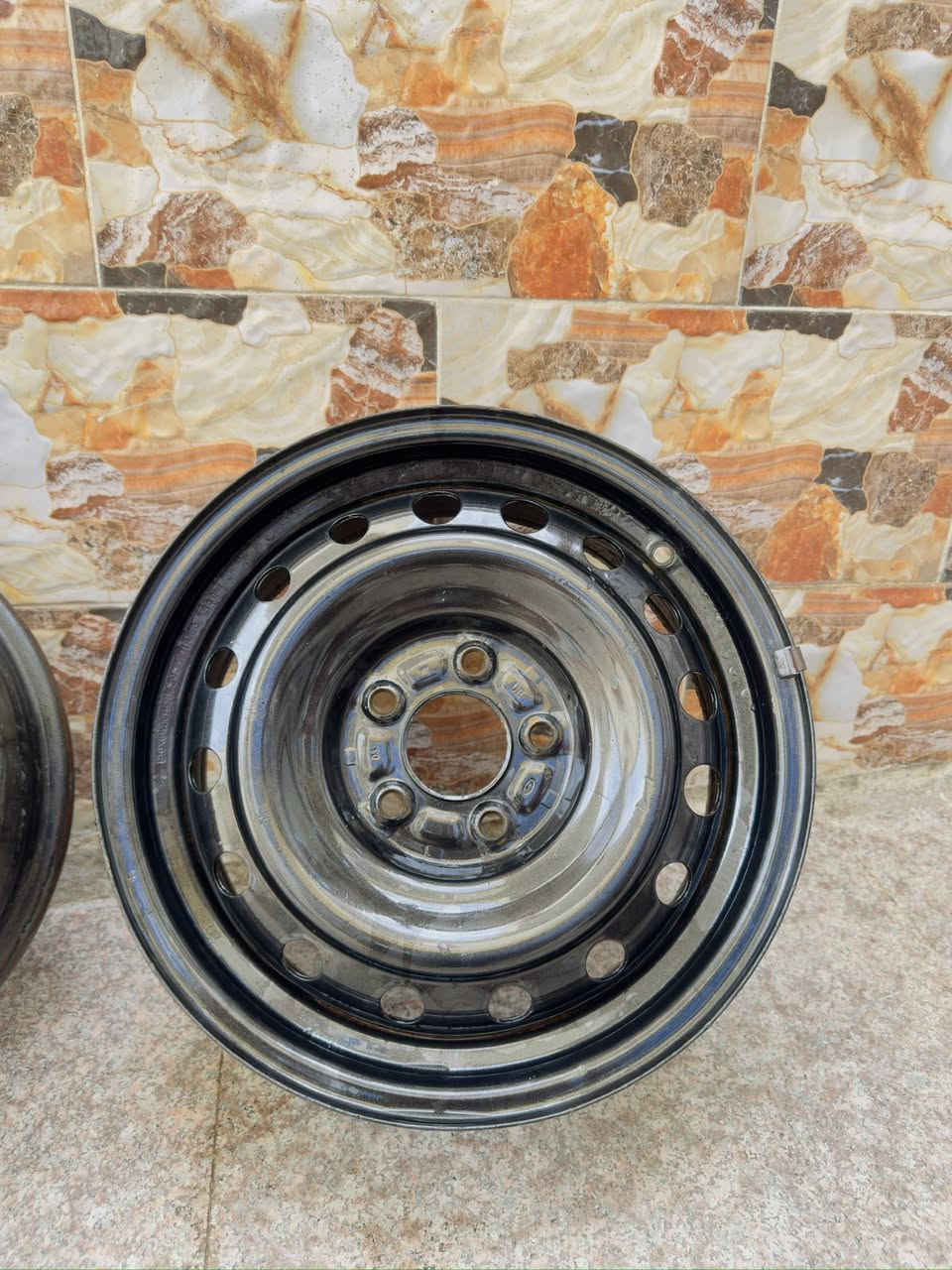 سلام عليكم رنكات حجم 16 اصلي مال فتح مصبوغ حراري العدد 4جنت شادهن بسوناتا
مكاني بصره
0772 584 2107
