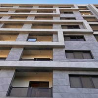 للبيع من يرغب بالإستثمار   شقة أرضية حالة السند مستقل الموقع في العرصا...