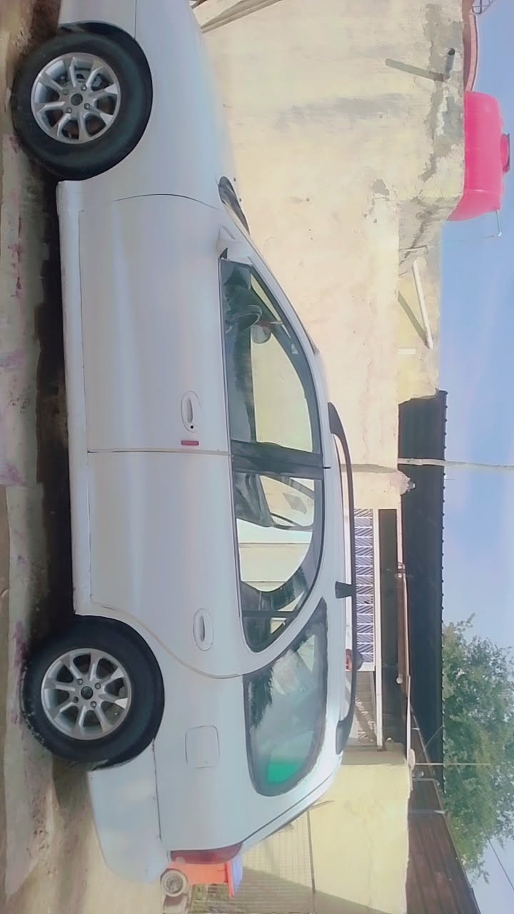 سلام عليكم للبيع او مراوس لنترا استيشن كير عادي موديل 98 رقم انكليزي كربلاء سنويه جديده السعر 28 وبيه مجال مكاني النجف للا ستفسار ***********
