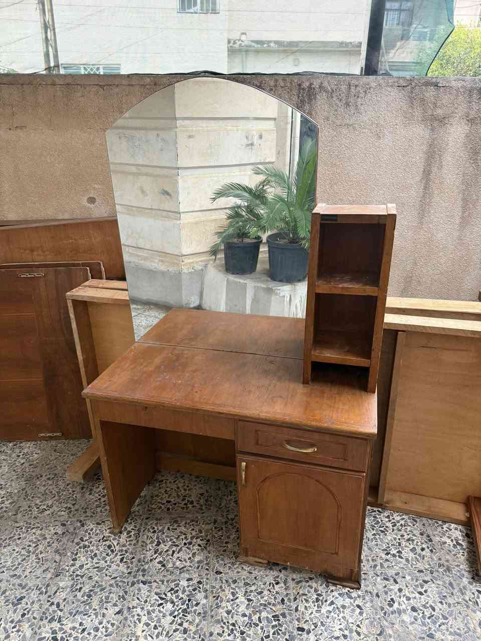 متاح تختين وميز تواليت  وقنصور بابين


**إذا كنت صاحب هذا الإعلان وتريد حذفه لأي سبب، رجاءا أرسل رسالة إلى الدعم الفني**