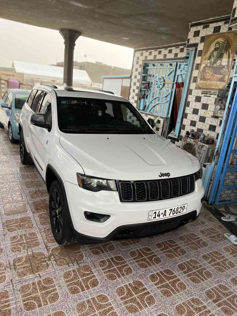 جيب موديل ٢٠١٧ امريكي حادث خفيف
فول موصفات تراك هوك اعلى فئه جوبلاسات
جاهزه منً كلشي لبيع او مراوس
***********
