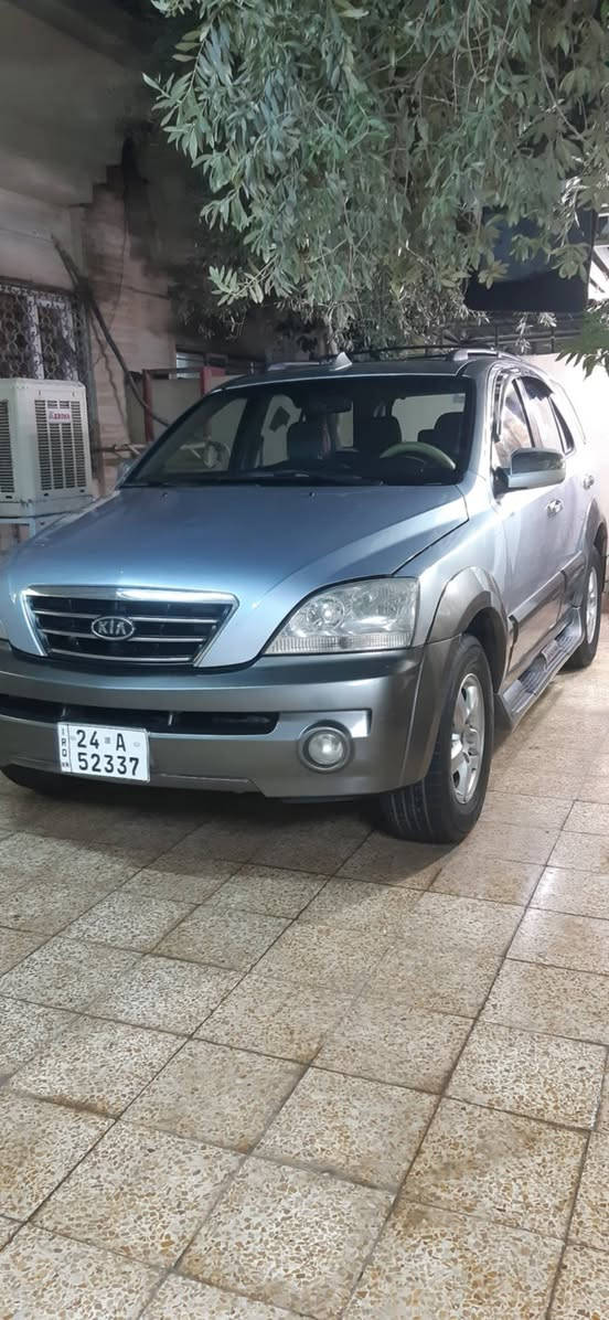 السلام عليكم 
سورنتو موديل ٢٠٠٥ للبيع 
رقم دهوك دولي 
شرط التحويل 
محرك ٦ شرط 
مصبوغة حزام 
تدفئة وتبريد شغال 
السعر ٧٥ وبيها مجال 
الشراي يتصل 
***********
بي واتساب
