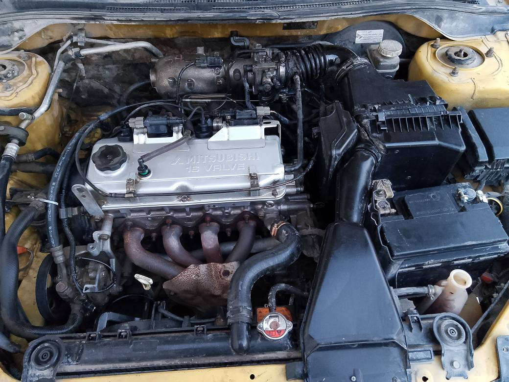 لانسەر تەکسی 
گیر و مەکینە  بەشەرت 
تەبرید ساردو گەرم بەشەرت 
مودیل 2010
بێ زەربەیە سەیارەکە 
سەنەوی کارتونیە 
بەشەرت حاسیبەو اوەلیات 
42گلاو مەعامەلە 
*********** كالار, السليمانية
