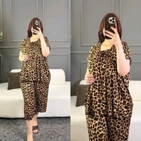 ايفلش • ملابس • عرض